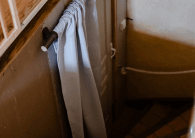 photo de l'escalier pour accéder au gîte toketa